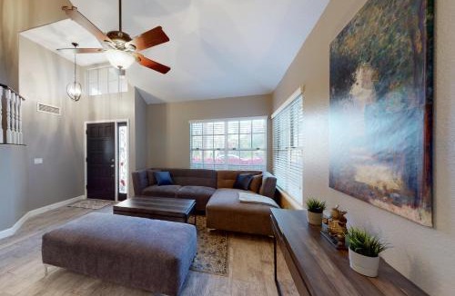Ahwatukee Foothills House | Luxe Lakewood Villa