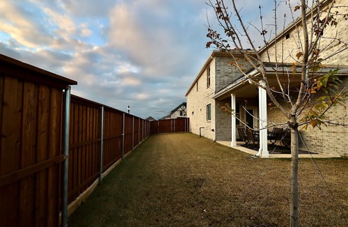 Little Elm House | Luxe Living 4-bedroom with Fireplace, Fire Pit, & Game Room