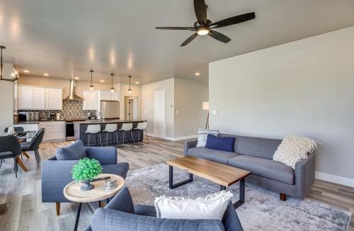 Grand Junction House | Luxe Living: Grand Junction Home w/Hot Tub, Views