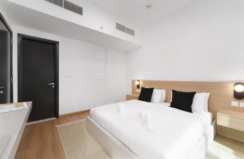 Jumeirah Lake Towers Apartment | Luxe Living in our Exquisite 1 Bedroom Apartment