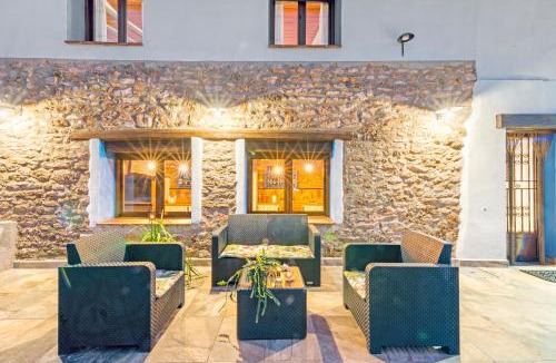 Vall d'Alba Apartment | Luxe Mediterranean Masia BBQ Pool Chillout