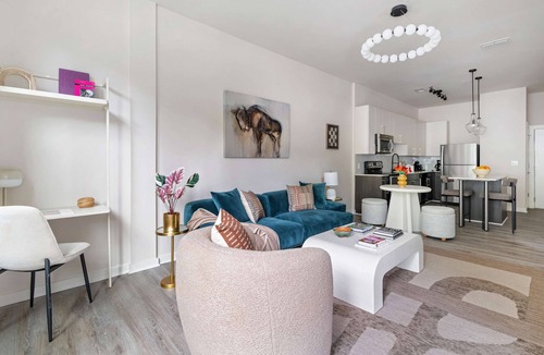 Inman Park Apartment | Luxe Meridian