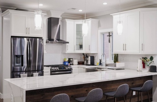 Hackensack River Waterfront Condo | Luxe, Modern, and Spacious Condo Near NYC