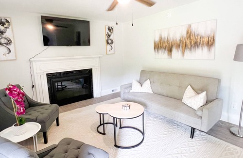 Enderly Park House | Luxe Modern Home Minutes from Downtown