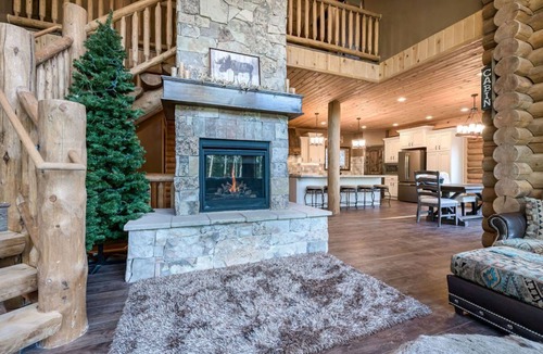 Timber Lakes Cabin | Luxe Mountain Cabin Escape & Outdoor Adventure | 27 mi to Park City Sundance