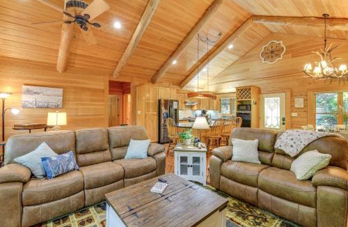 North Fork Township House | Luxe Mountain Escape w/Hot Tub & Gym Near Boone!