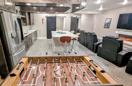 Star Valley Ranch House | Luxe Mountain Retreat with Hot Tub