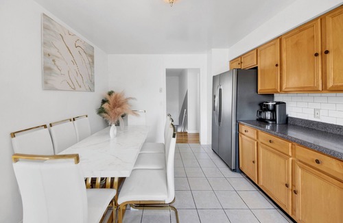 Southeast Yonkers Apartment | Luxe NYC Home with Free Parking + Game Room