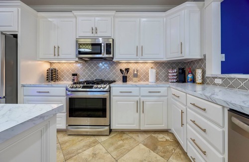 Lubbock House | Luxe Oasis with Pool and Hot Tub