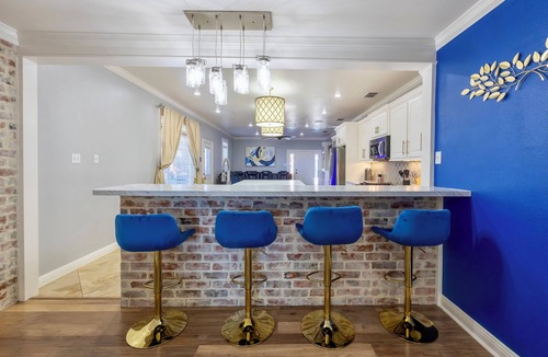 Lubbock House | Luxe Oasis with Pool and Hot Tub