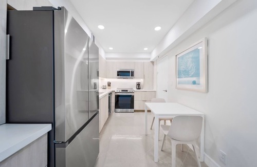 Hollywood South Central Beach Condo | Luxe Oceanfront Condo in Hollywood Beach