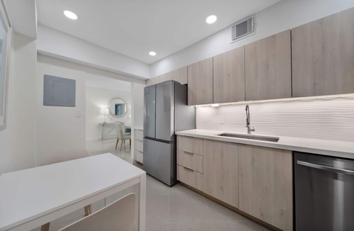 Hollywood South Central Beach Condo | Luxe Oceanfront Condo in Hollywood Beach