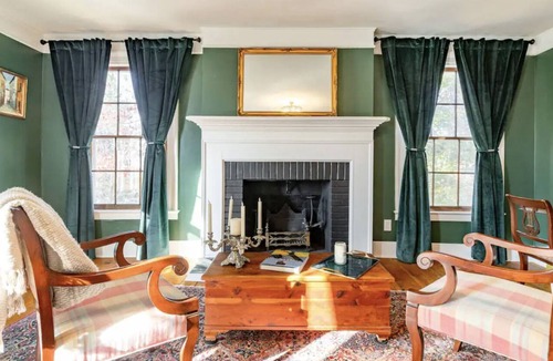 Liberty House | LUXE One Bedroom Unit- Downtown Liberty