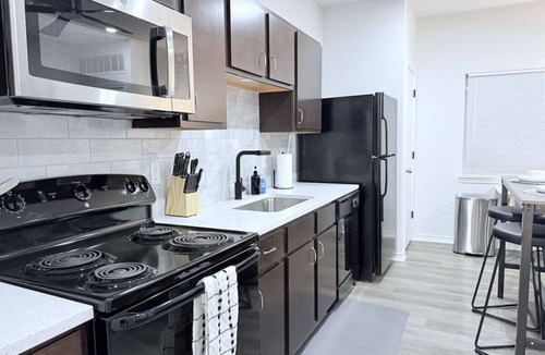 Stillwater Condo | Luxe OSU Studio W/King Bed