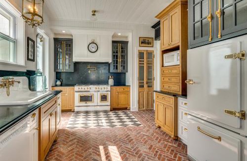 Bokeelia House | Luxe Pine Island Living: Historic Old Florida Gem!