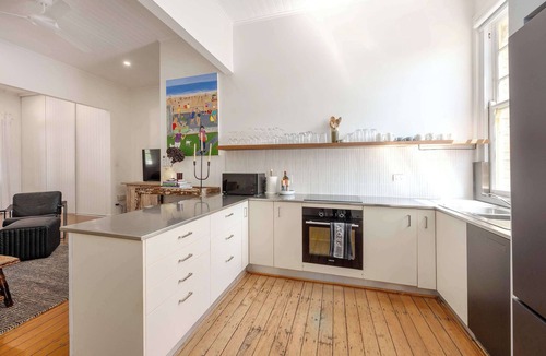 Bangalow Apartment | Luxe & Private Central Bangalow l Nova Escapes