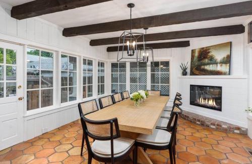 Lodi House | Luxe Retreat Designed For Group Getaways