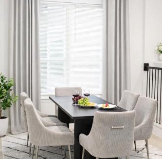 Seagoville Villa | Luxe Retreat