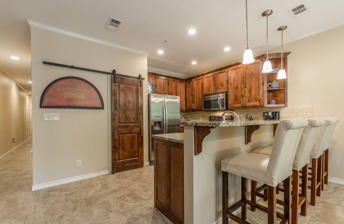 New Braunfels Condo | LUXE Riverfront Condo nSteps From The Guadalupe Rivernnn