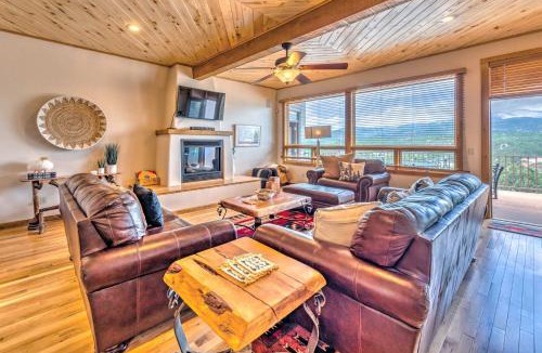 Ruidoso House | Luxe Ruidoso Home w/Hot Tub + Mountain Views