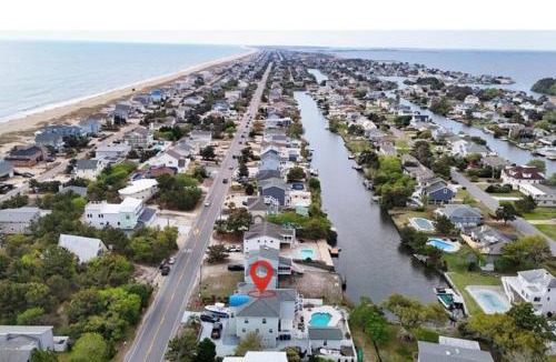 Sandbridge House | Luxe Sandbridge Beach, Waterfront, Pool, Arcade