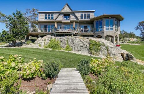 Minot Villa | Luxe Scituate Vacation Rental with Private Hot Tub!