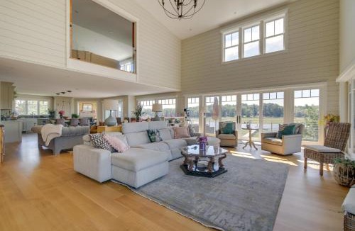 Minot Villa | Luxe Scituate Vacation Rental with Private Hot Tub!