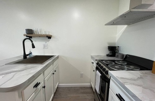 Round Lake Apartment | Luxe Studio near SPAC & Racetrack