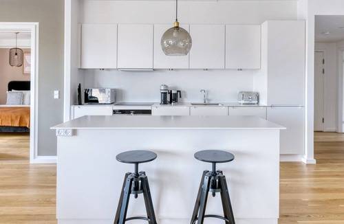 Sydhavnen Apartment | Luxe Teglholmen 2BR w/ Balcony, Courtyard & W/D, nr Harbor, by Blueground