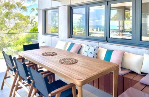 Wamberal House | Luxe Terrigal beach Ocean View with Infinity pool