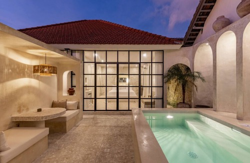 Umalas Villa | Luxe & Unique Honeymoon Villa Bocami Suites 2