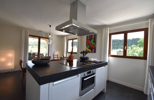 Montbrun-des-Corbieres Villa | Luxe Villa in Montbrun