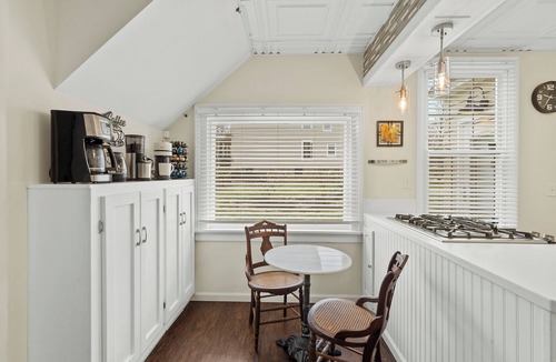 Oswego House | Luxe Victorian - Walk to Downtown & Lake Ontario