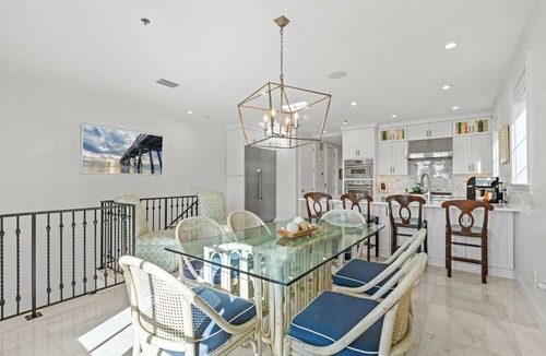 Jacksonville Beach House | Luxe Villa Steps From Ocean w/Bikes + Game Room