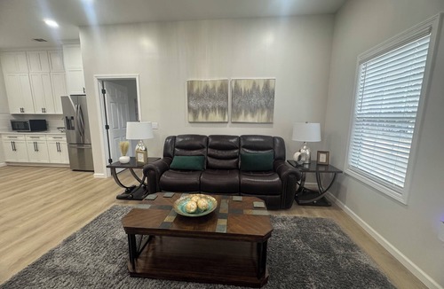 Vidalia Villa | Luxe Villa - Vidalia, GA