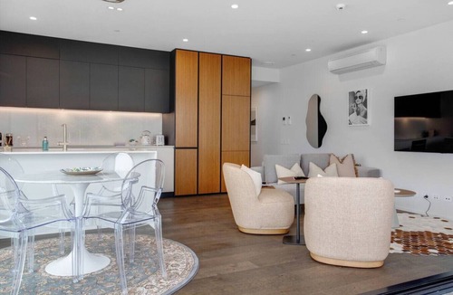 Hobsonville Apartment | Luxe Waterfront Home with Bay Views and Carpark