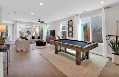 Brentwood House | LuxeAM2: Modern 4BR, Brand New, Pool Table LUXURY