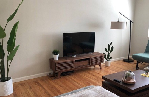 South San Mateo Apartment | Luxo Stays |Downtown| 1bd/1ba #bart #kaiser