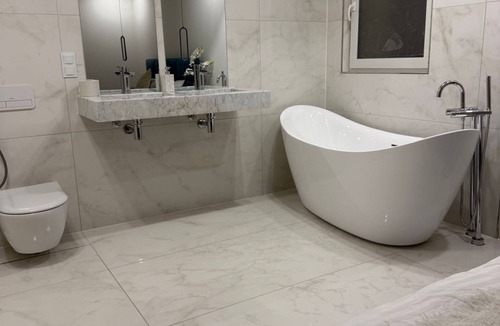 Biel Apartment | Luxrem Apartments 4