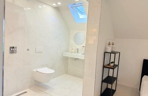 Biel Apartment | Luxrem-DE 5 Apartments