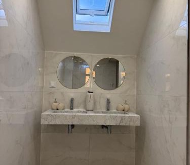 Biel Apartment | Luxrem-DE 5 Apartments