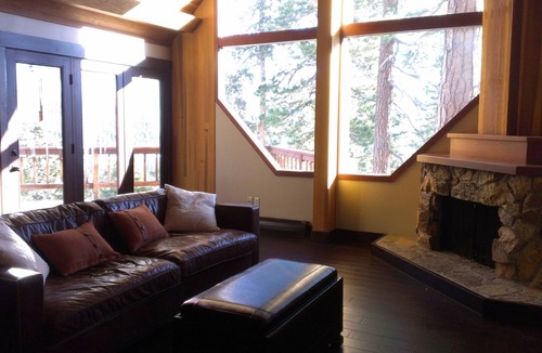 Crystal Bay House | Luxury Crystal Bay Vacation Rental
