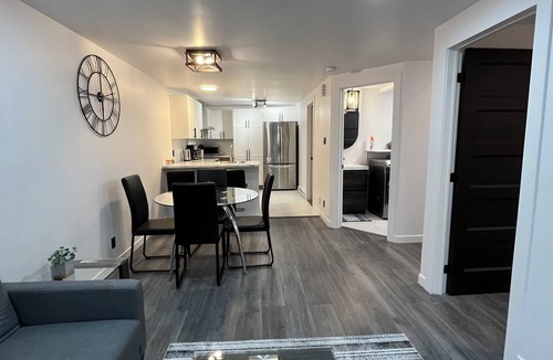 Drummondville Apartment | Luxueuse Villa, Unique en Ville