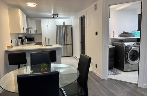Drummondville Apartment | Luxueuse Villa, Unique en Ville