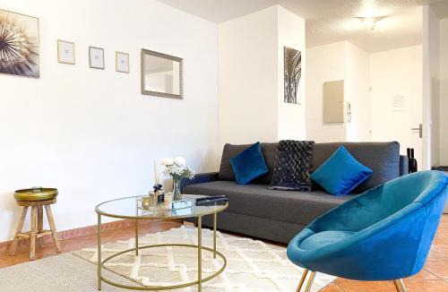 Courcouronnes Apartment | Luxueux Appartement Evry Centre - Parking - RER à 10 min