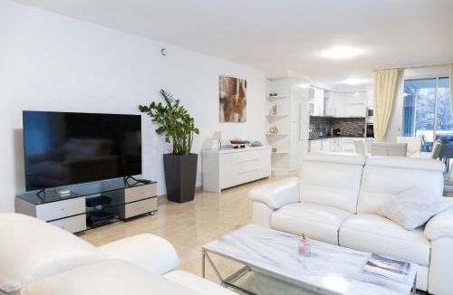 Les Delices Apartment | Luxueux appartement de 6 pièces en centre ville