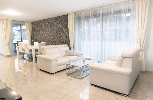 Les Delices Apartment | Luxueux appartement de 6 pièces en centre ville
