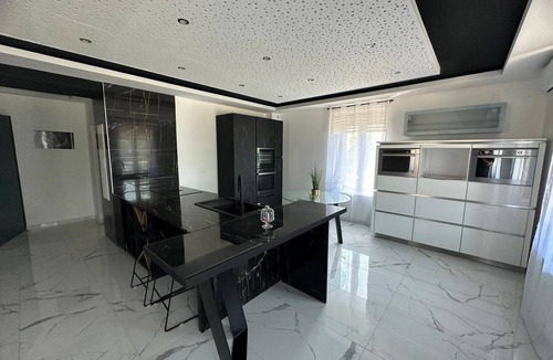 Frontenex Apartment | Luxueux T4 1/2