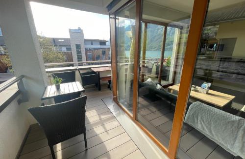 Unterterzen Apartment | Luxuriöses Galerie-Penthouse direkt am Walensee