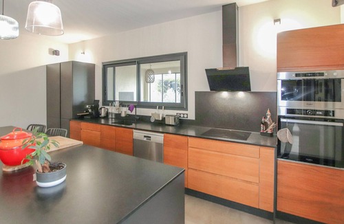 Villeneuve-les-Avignon House | Luxurious home in Villeneuve les Avignon